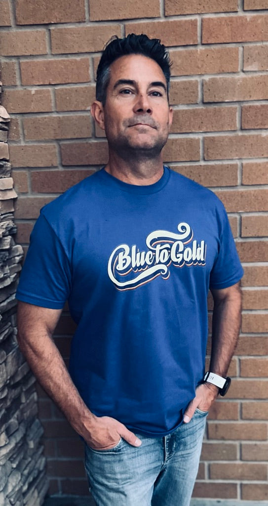 Blue to Gold Retro Fitted Lightweight Short Sleeve T-shirt